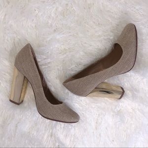 TORY BURCH BEIGE MADISON GOLD HEEL PUMPS, SIZE 7